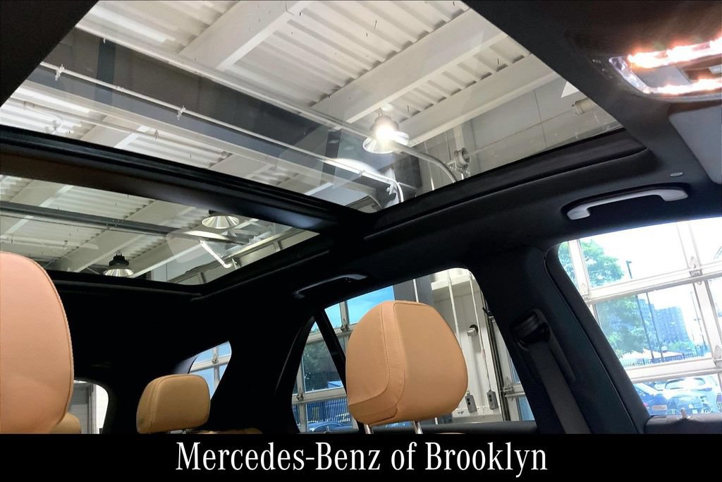 Certified 2024 Mercedes-Benz GLE 580 4MATIC image 16
