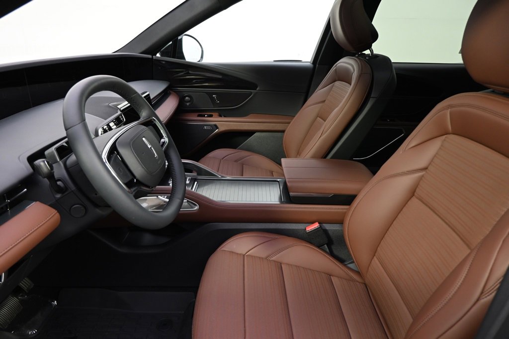 New 2026 Lincoln Nautilus Reserve image 13