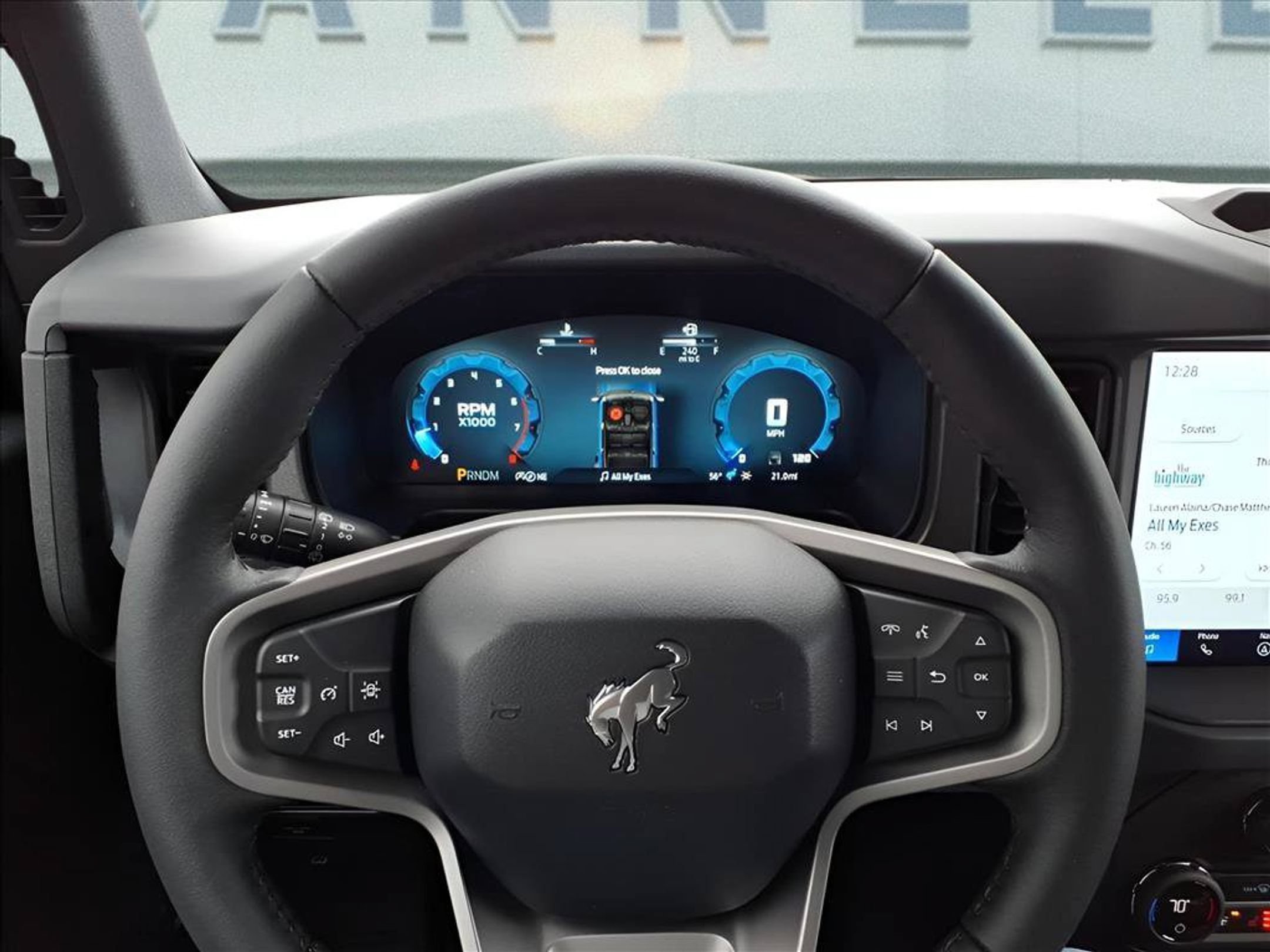 New 2025 Ford Bronco Badlands w/ Sasquatch Package AWD/4WD image 82