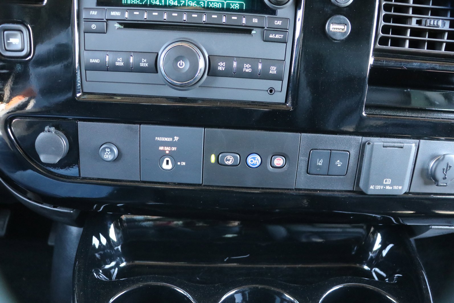 Used 2020 GMC Savana 2500 w/ Enhanced Convenience Package image 21