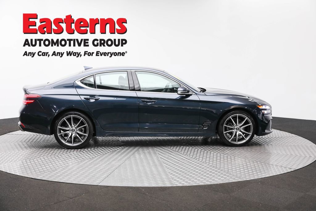 Used 2023 Genesis G70 2.0T image 4