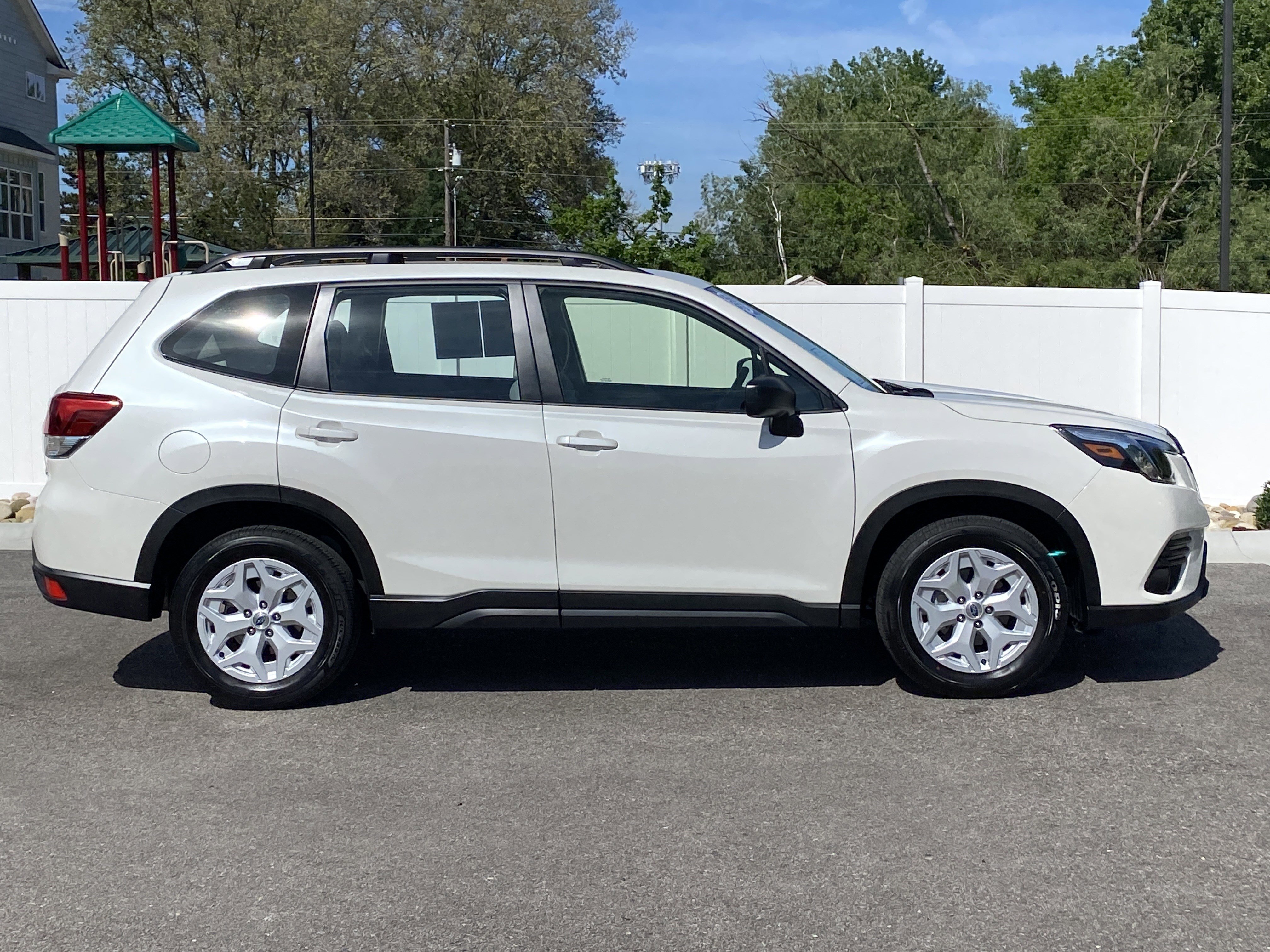 Certified 2023 Subaru Forester AWD/4WD image 7