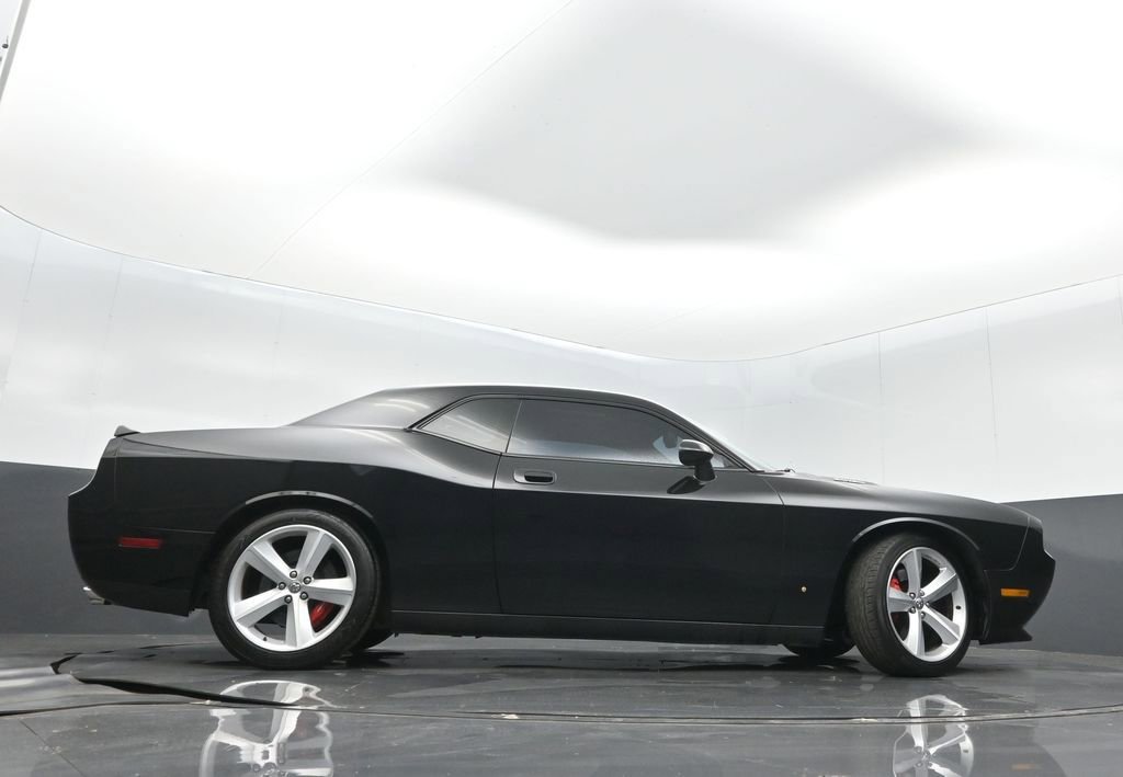 Used 2009 Dodge Challenger SRT8 w/ SRT Option Group II image 27
