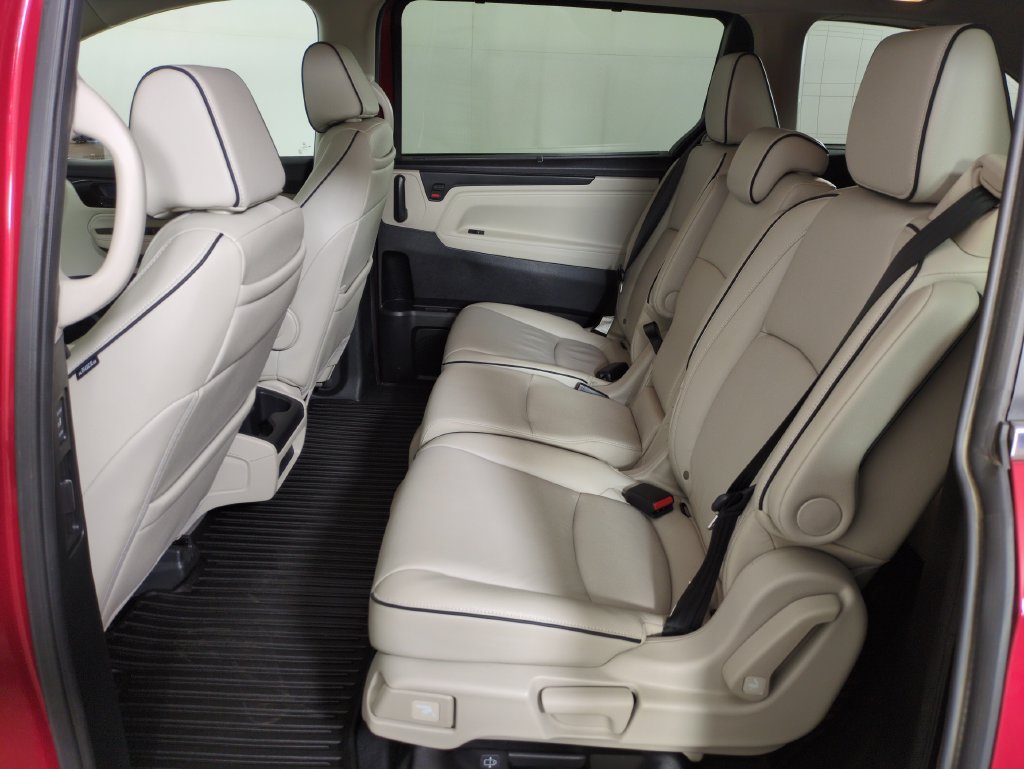 Certified 2025 Honda Odyssey Touring image 29