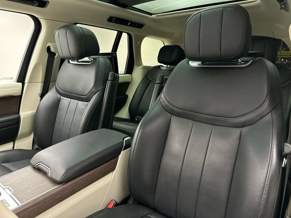Certified 2023 Land Rover Range Rover Autobiography AWD/4WD image 23