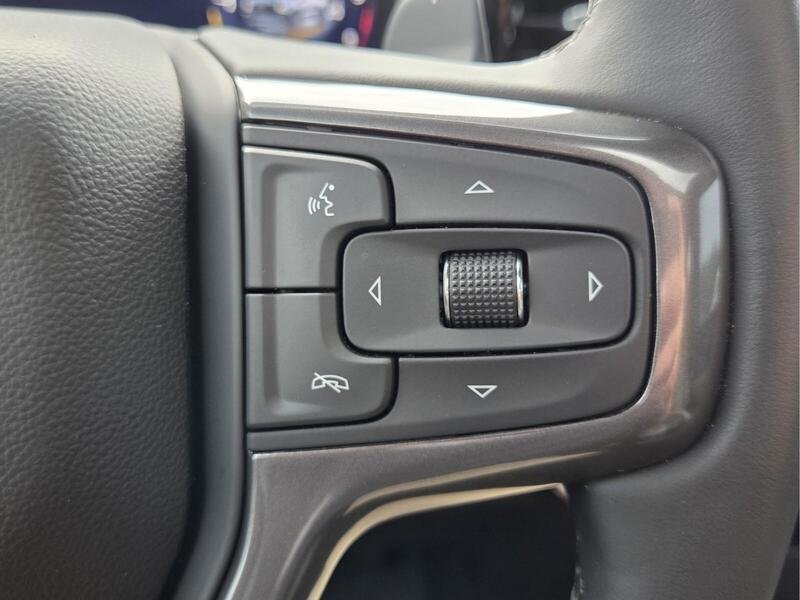 Used 2026 Chevrolet Silverado 1500 ZR2 AWD/4WD image 34