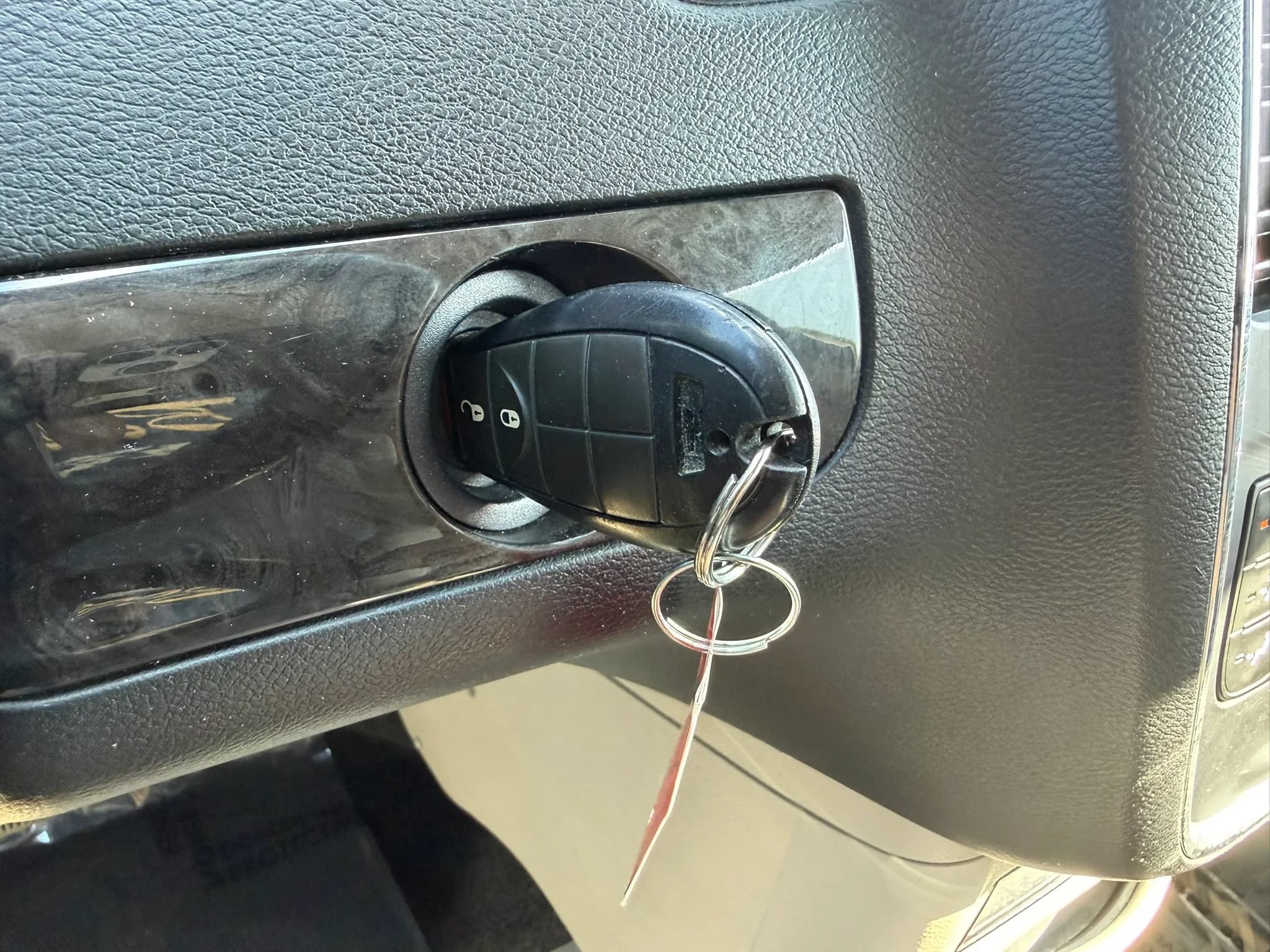 Used 2014 Dodge Grand Caravan SE w/ Quick Order Package 29E SE FWD image 37