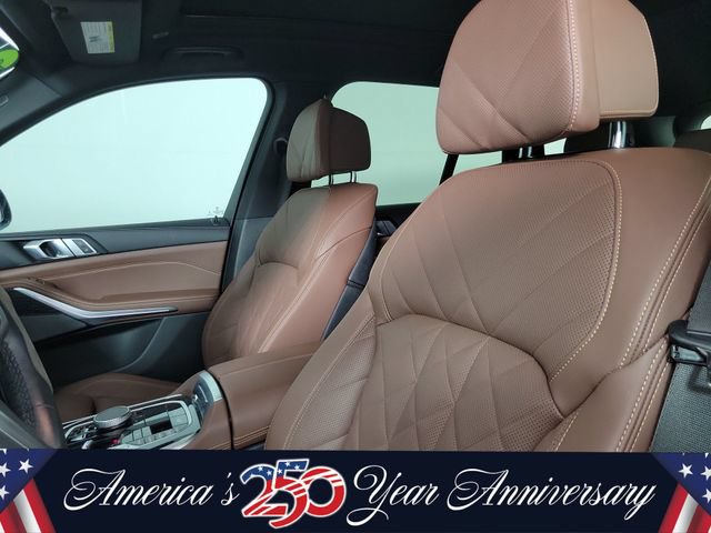 Used 2024 BMW X5 xDrive40i w/ M Sport Package AWD/4WD image 22
