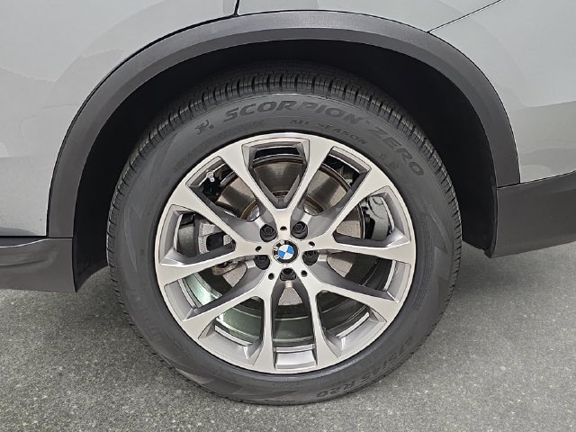 Certified 2025 BMW X5 xDrive40i w/ Climate Comfort Package AWD/4WD image 30