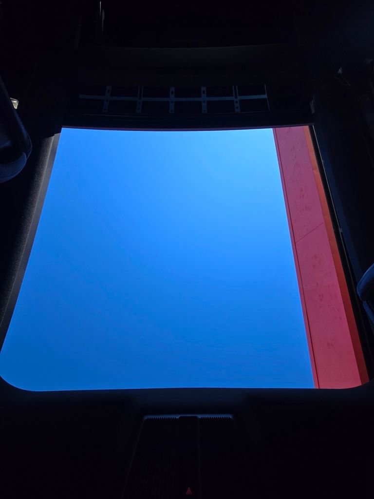 Used 2023 Fisker Ocean Extreme image 23