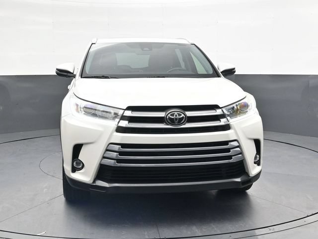 Used 2019 Toyota Highlander Limited FWD image 11