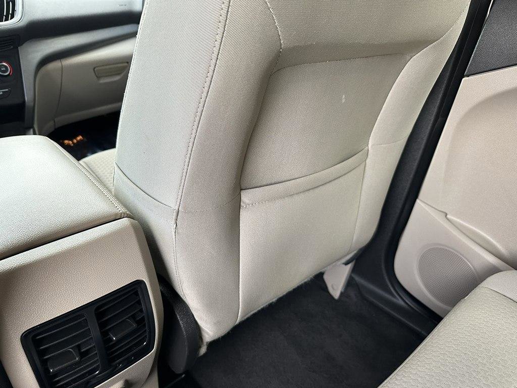 Used 2017 Ford Escape SE FWD image 40