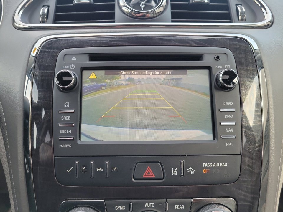 Used 2017 Buick Enclave Premium w/ Experience Buick Package FWD image 21
