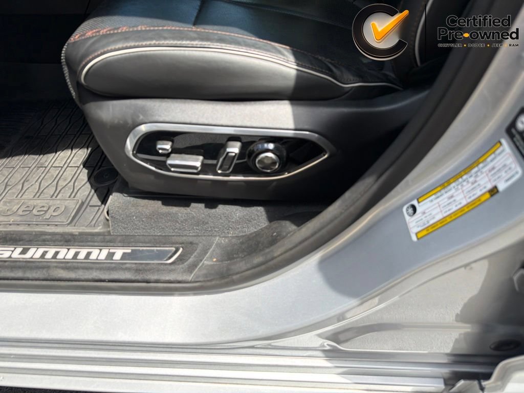 Certified 2023 Jeep Grand Cherokee Summit AWD/4WD image 57