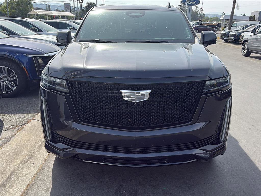 Used 2024 Cadillac Escalade Sport w/ LPO, ONYX Package image 5