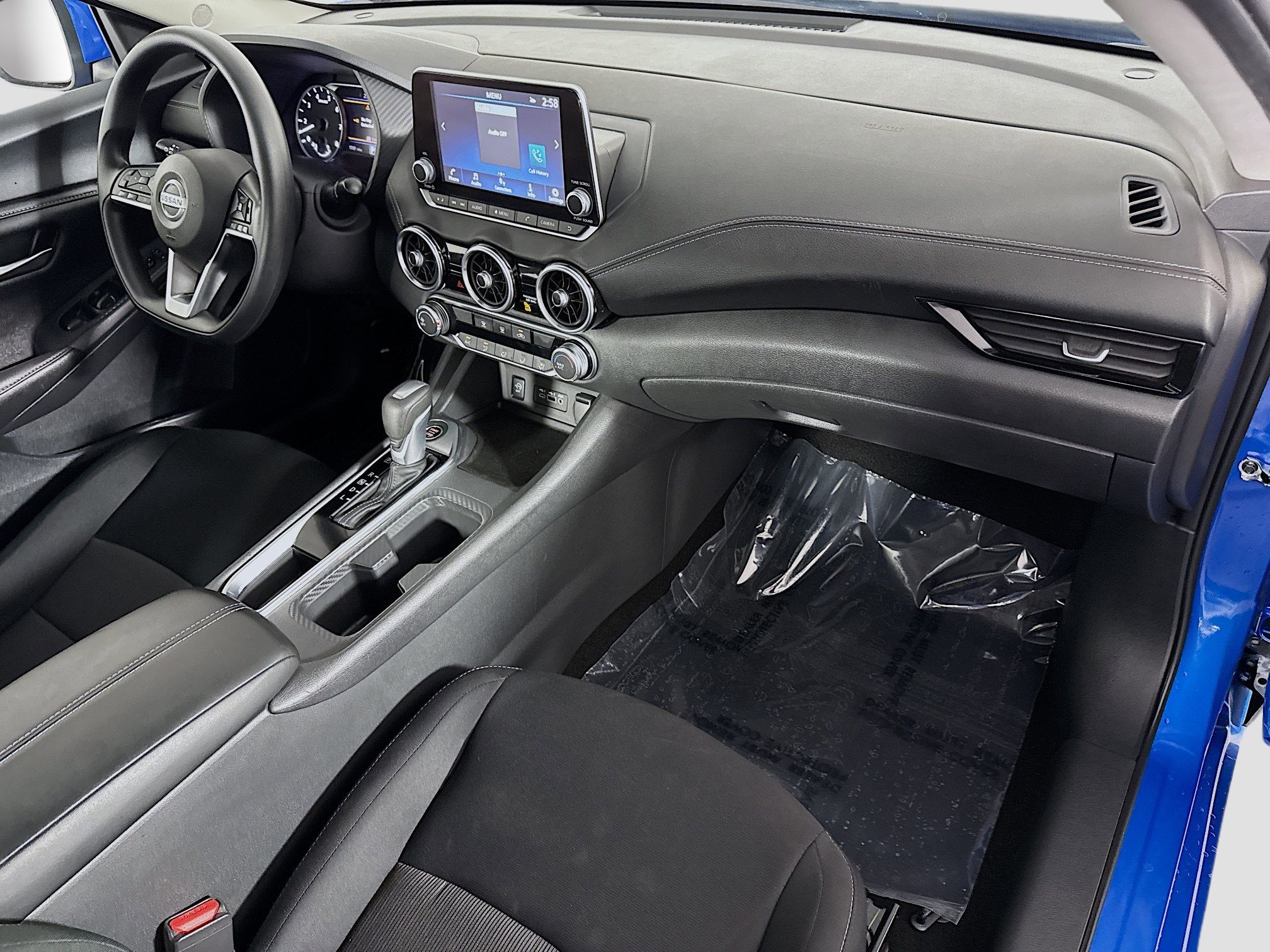 Used 2025 Nissan Sentra SV image 30