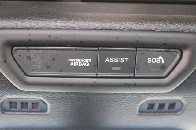 Used 2022 Jeep Gladiator Overland AWD/4WD image 41