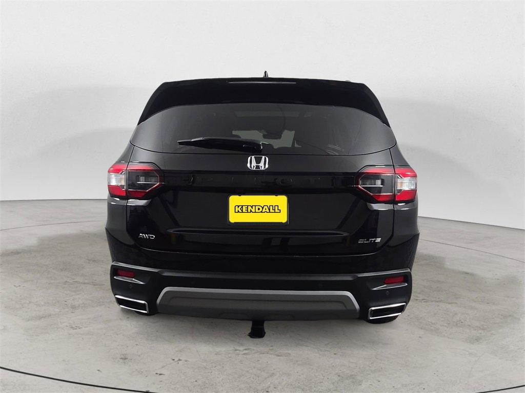 Used 2023 Honda Pilot Elite image 4