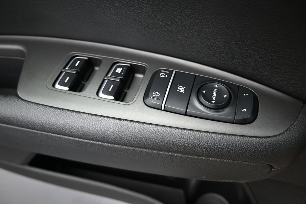 Used 2018 Kia Optima LX FWD image 17