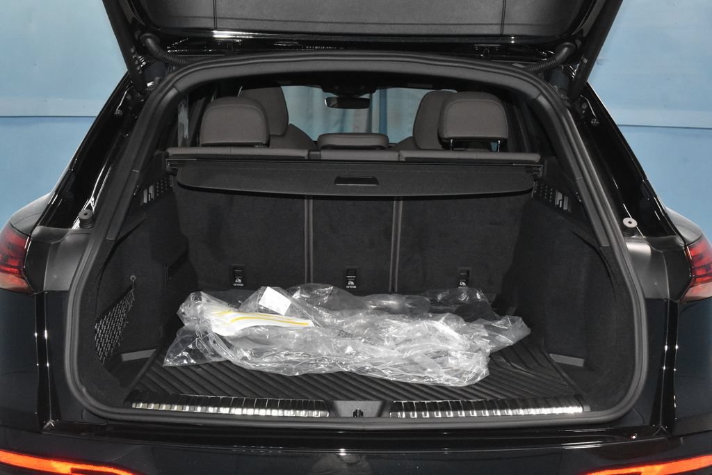 Certified 2025 Audi Q5 Premium Plus w/ Premium Plus AWD/4WD image 25