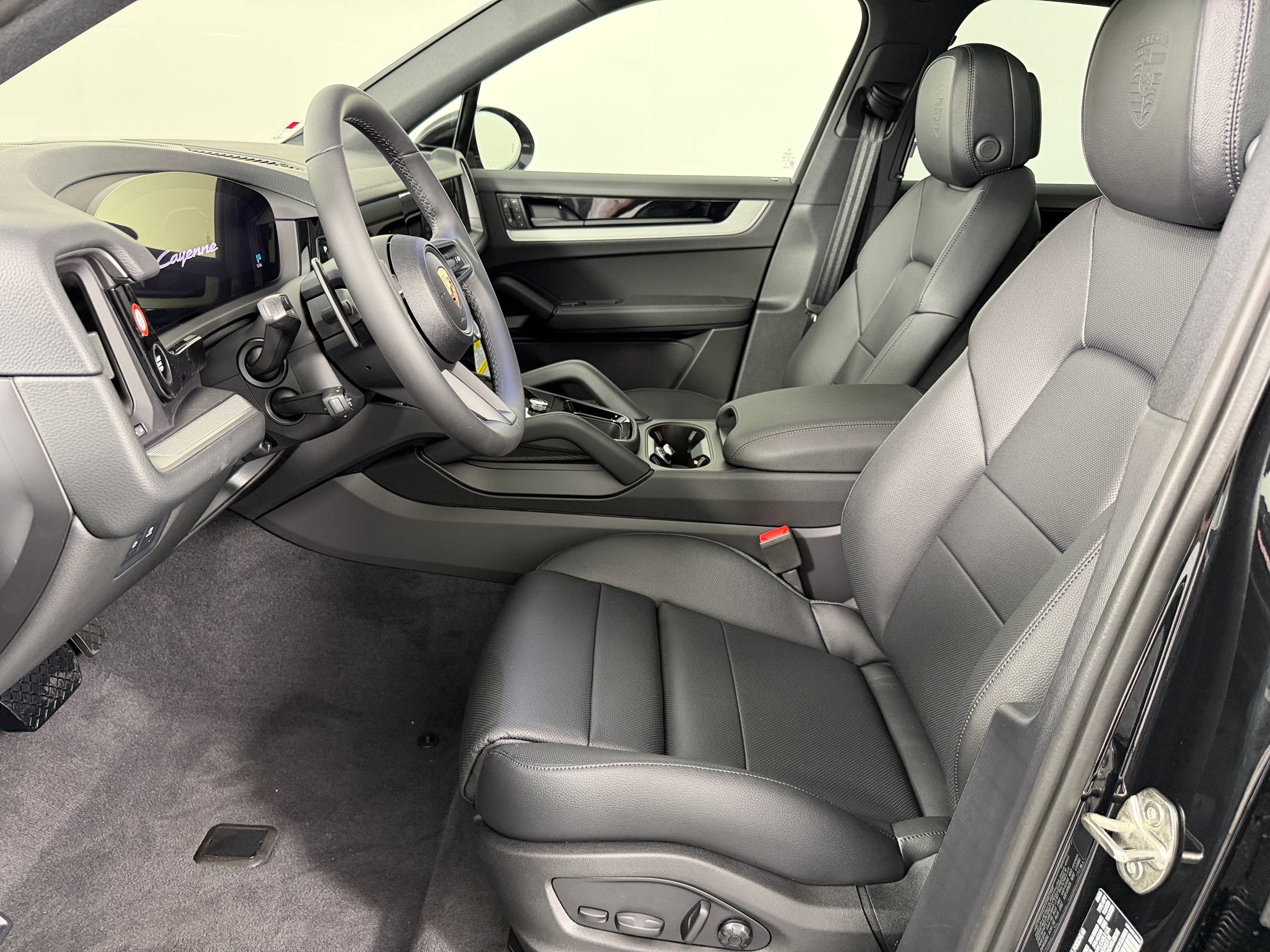 New 2026 Porsche Cayenne AWD/4WD image 5