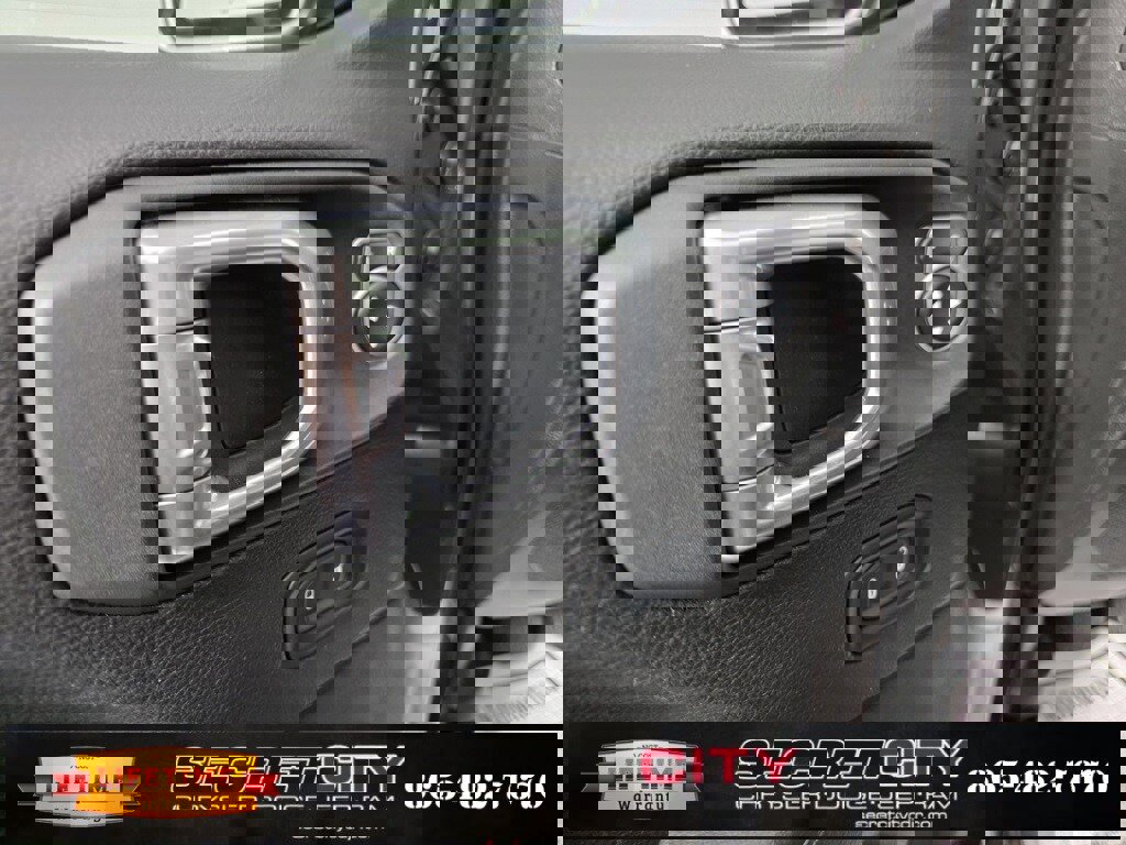 Used 2020 Jeep Wrangler Unlimited Rubicon w/ Quick Order Package 28Y Recon image 12