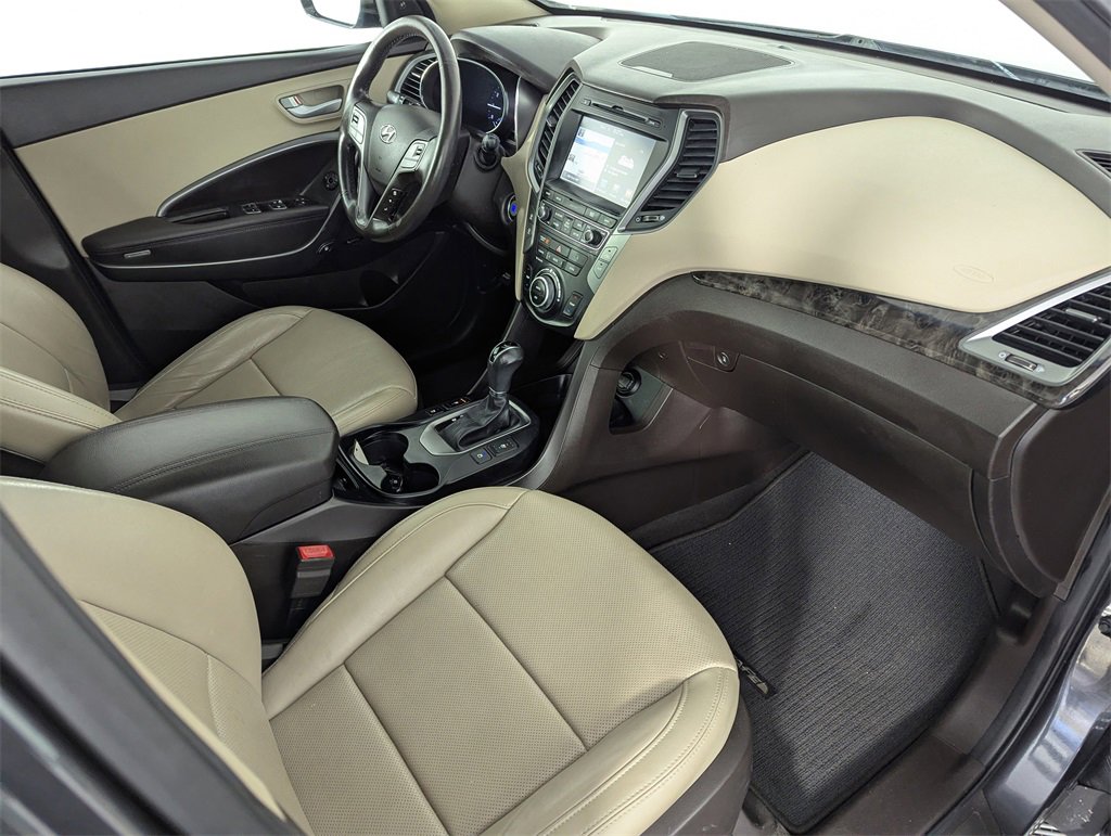 Used 2017 Hyundai Santa Fe Sport w/ 2.4L Tech Package 04 image 38