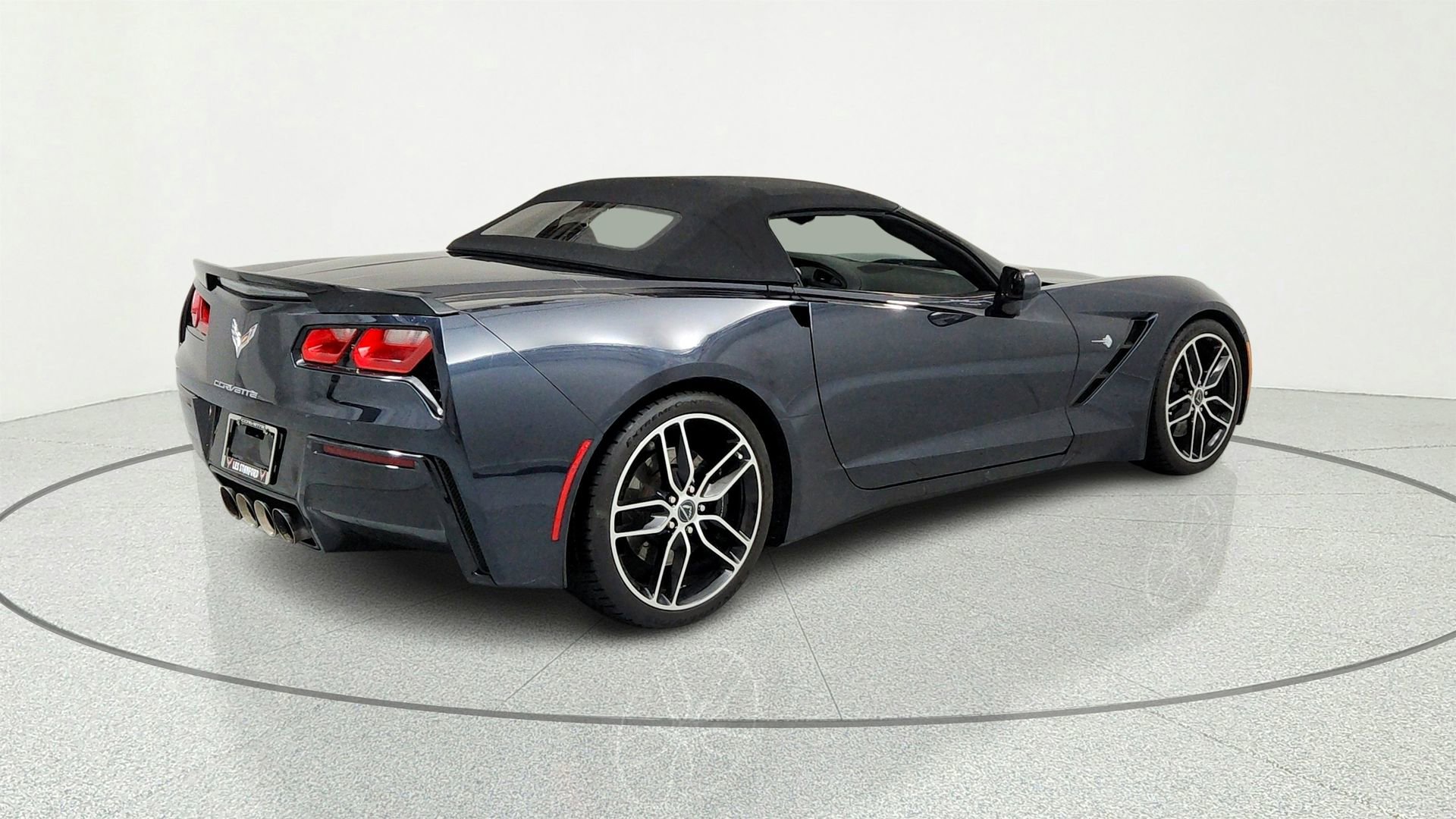 Certified 2015 Chevrolet Corvette Stingray Convertible w/ 3LT Preferred Equipment Group RWD image 5