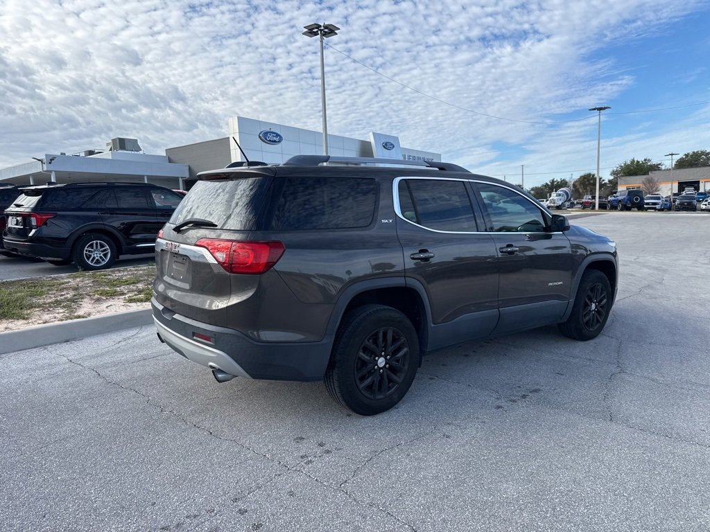 Used 2019 GMC Acadia SLT image 2