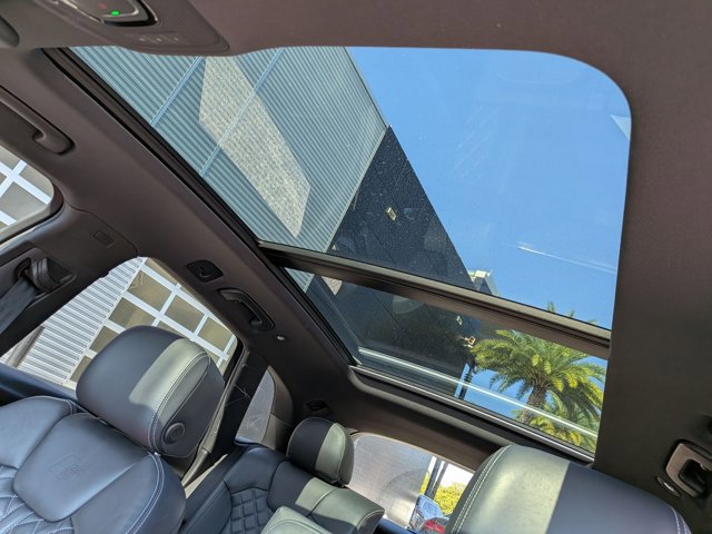 Used 2020 Audi SQ5 Premium Plus image 13