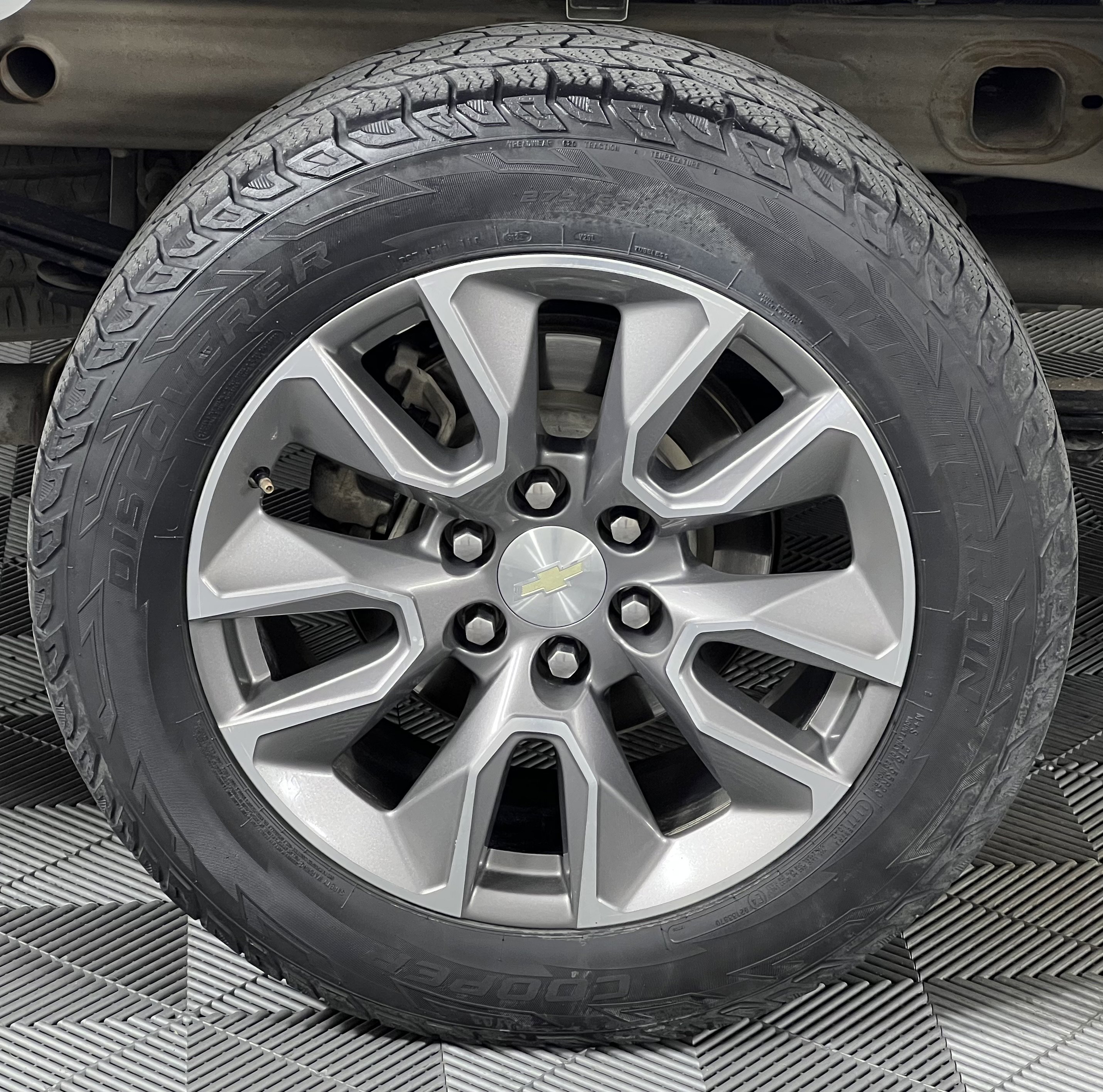 Used 2019 Chevrolet Silverado 1500 LT w/ All-Star Edition AWD/4WD image 15