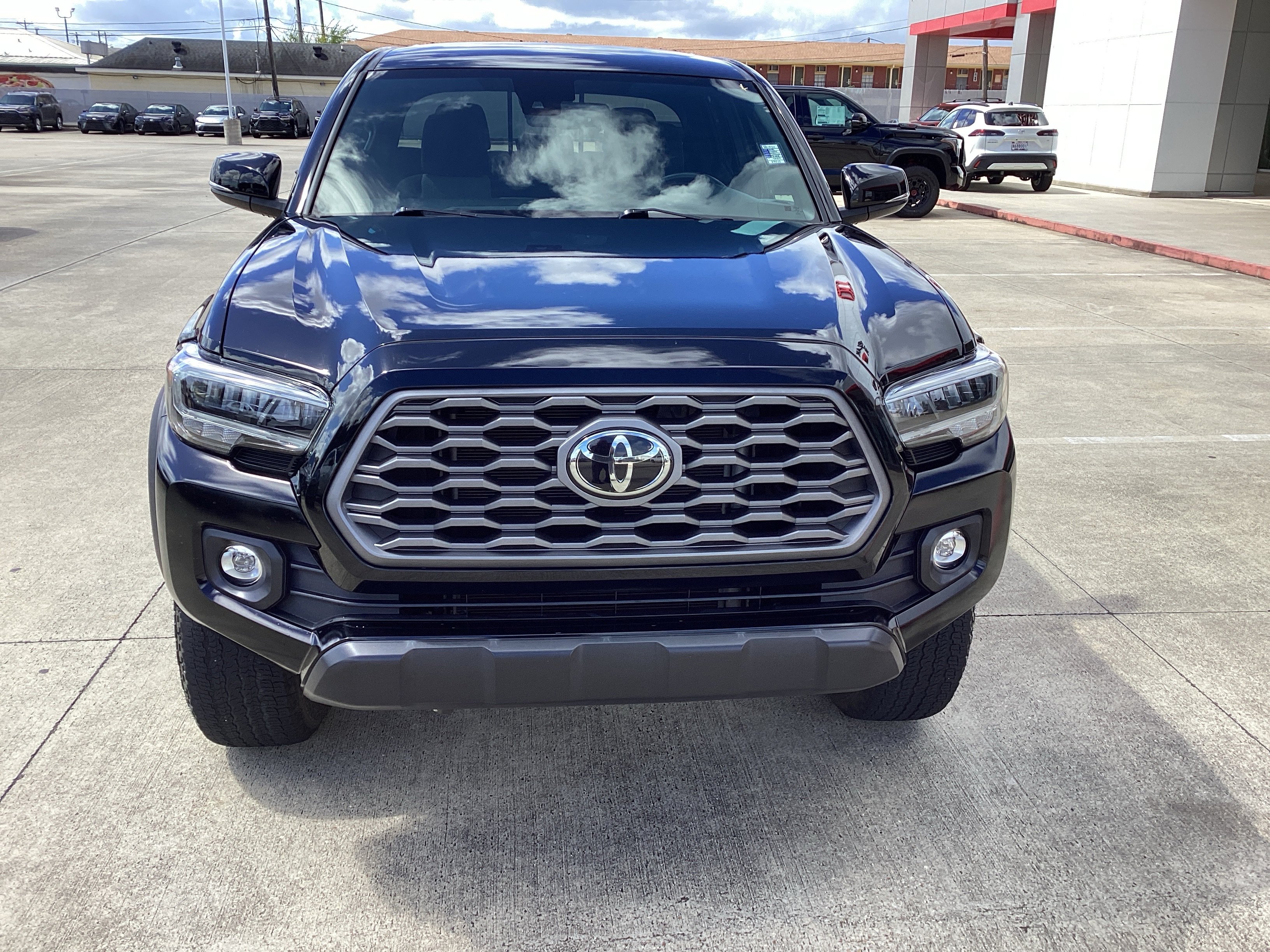 Used 2023 Toyota Tacoma TRD Off-Road AWD/4WD image 2