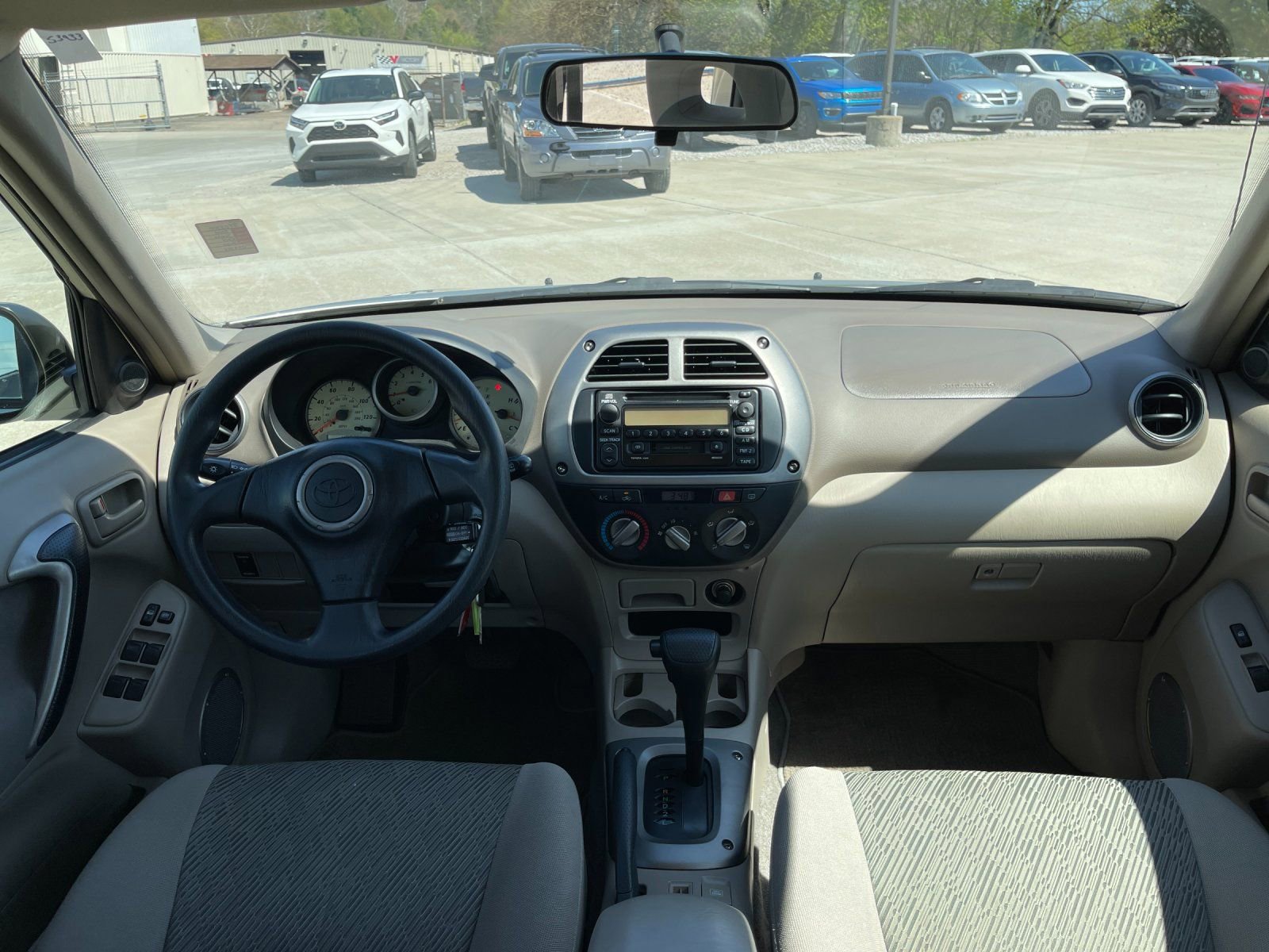Used 2002 Toyota RAV4 2WD image 14