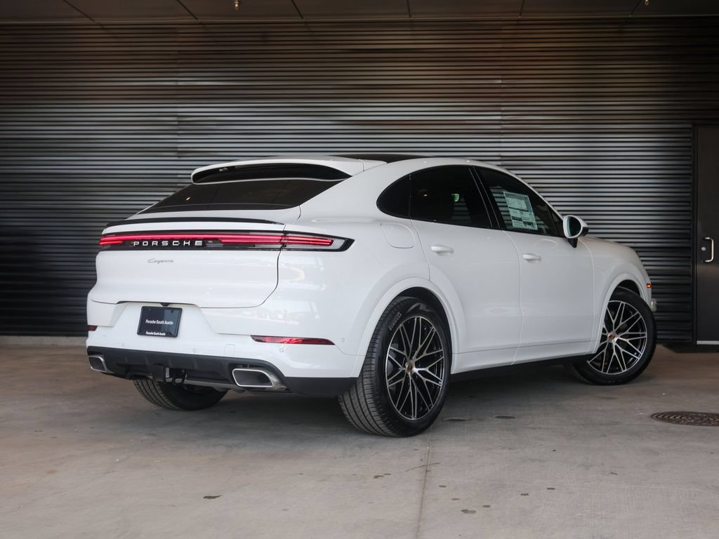 New 2026 Porsche Cayenne Coupe AWD/4WD image 7