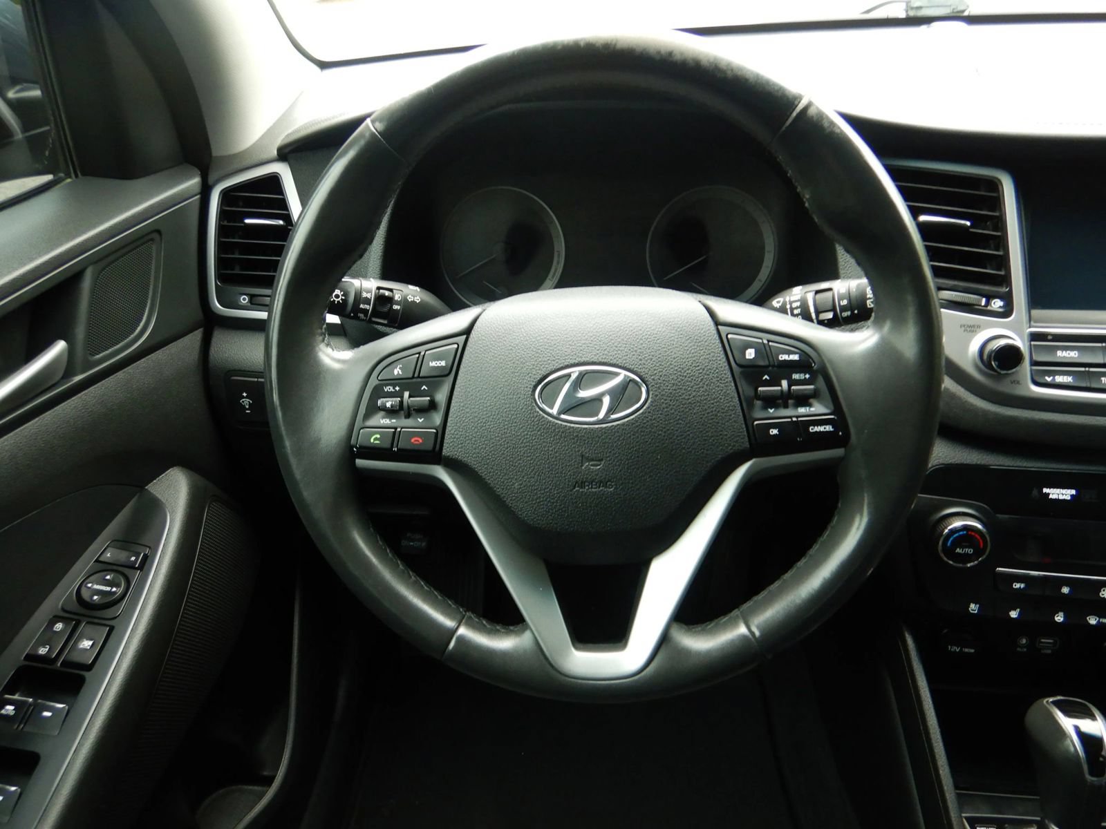 Used 2018 Hyundai Tucson Limited w/ Ultimate Package 02 AWD/4WD image 13
