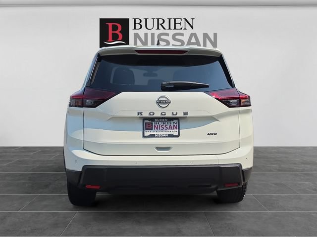 Used 2024 Nissan Rogue S AWD/4WD image 4