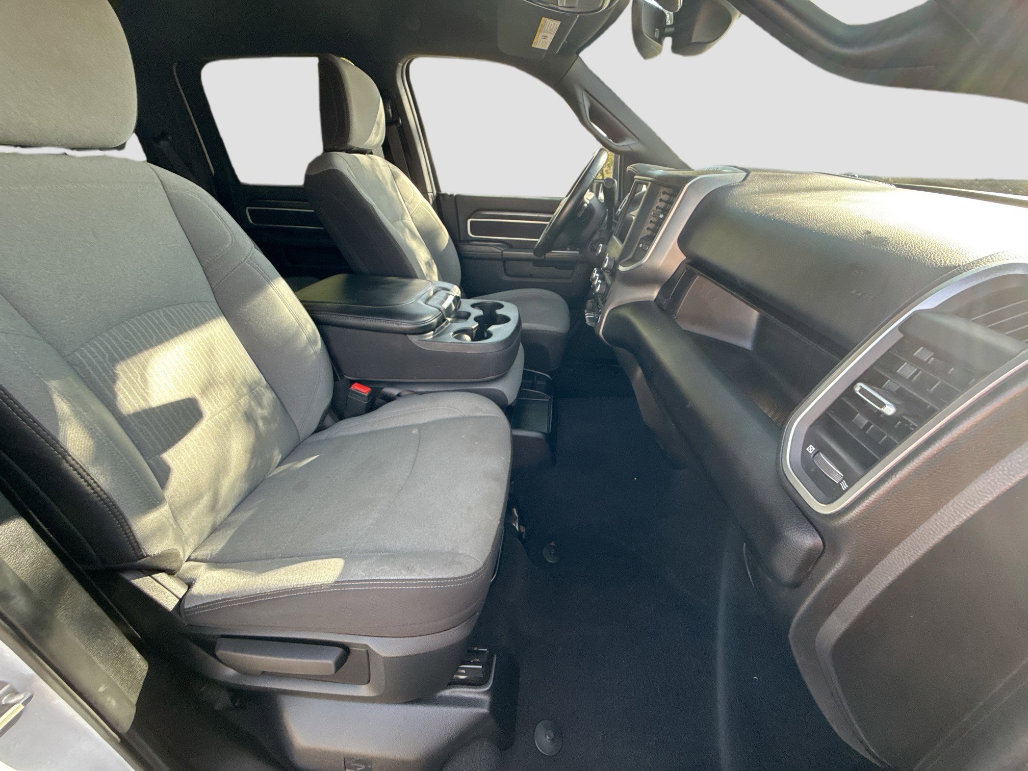 Used 2024 RAM 3500 Big Horn image 14