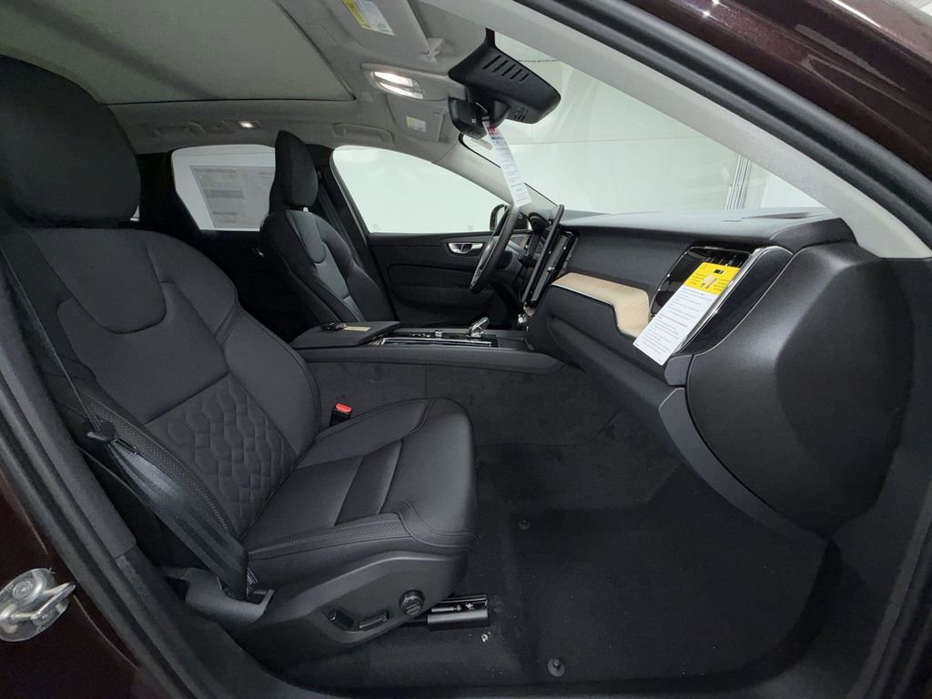 New 2026 Volvo XC60 B5 Plus w/ Climate Package image 11