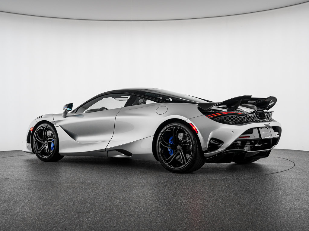 New 2027 McLaren 750S RWD image 17