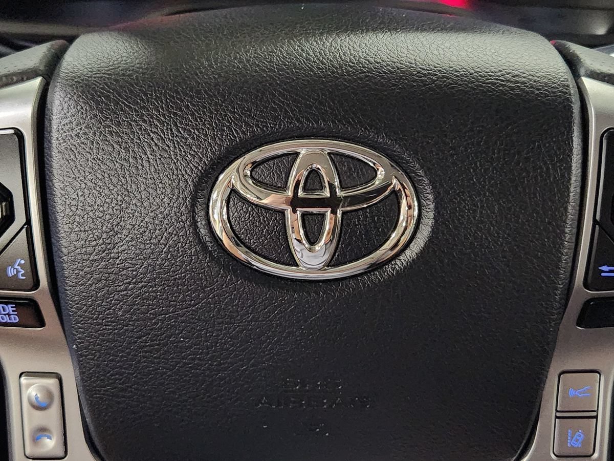 Used 2023 Toyota 4Runner SR5 AWD/4WD image 51