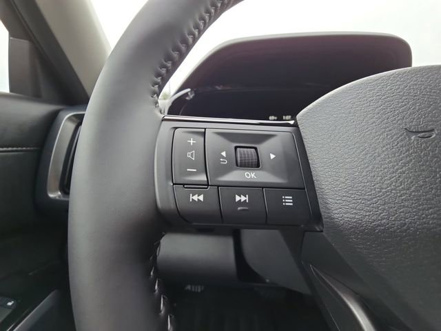 New 2026 Nissan Pathfinder SL image 11