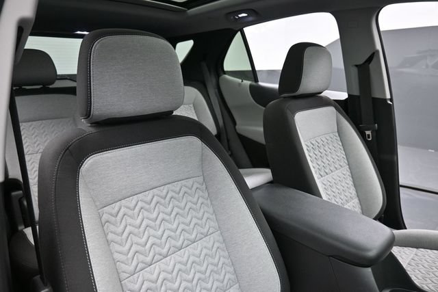 Used 2023 Chevrolet Equinox LT FWD image 32