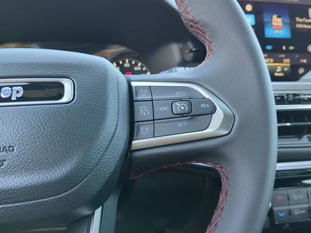 New 2023 Jeep Compass Trailhawk image 25