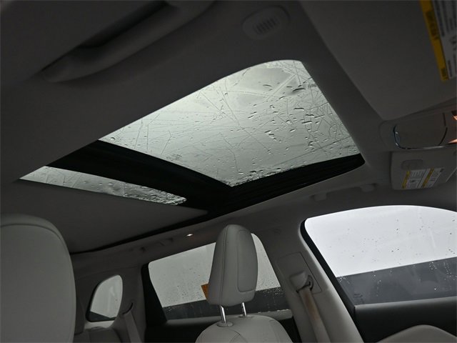 Used 2022 Jeep Cherokee Latitude Lux w/ Sun & Sound Group image 9