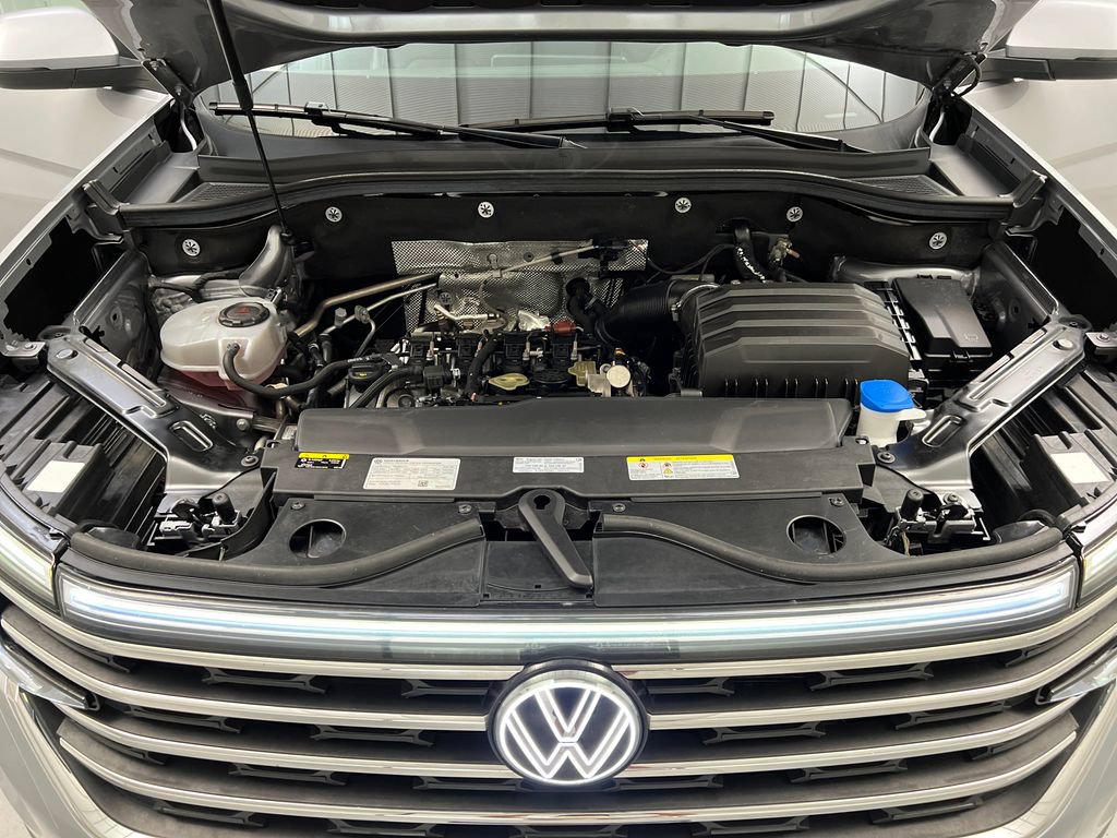 Used 2025 Volkswagen Atlas SE FWD image 74