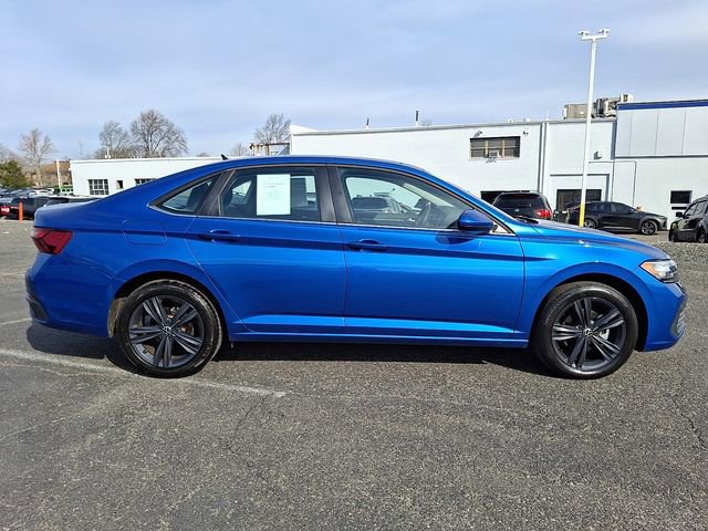 Used 2022 Volkswagen Jetta SE image 7