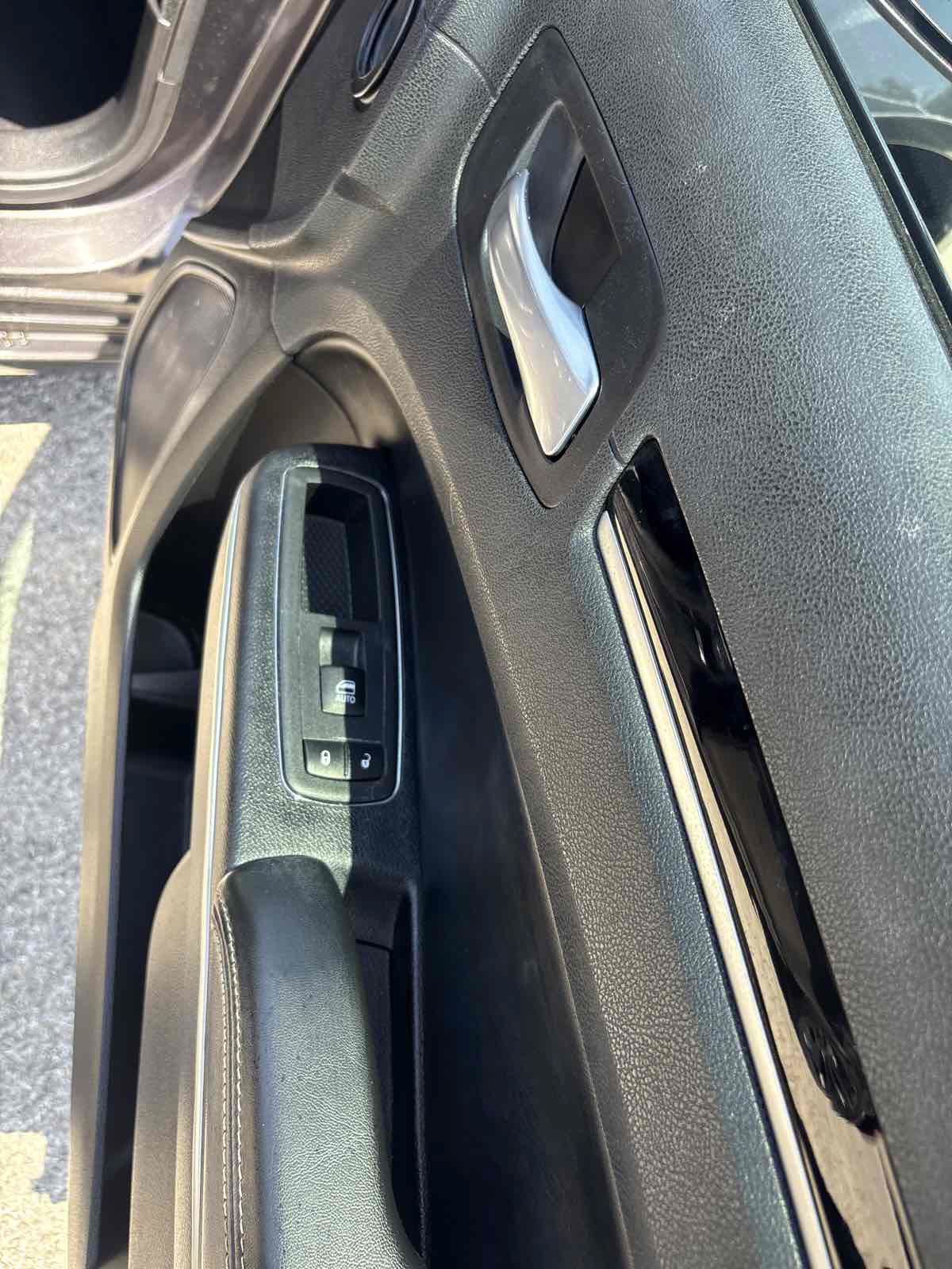 Used 2021 Chrysler 300 S RWD image 22