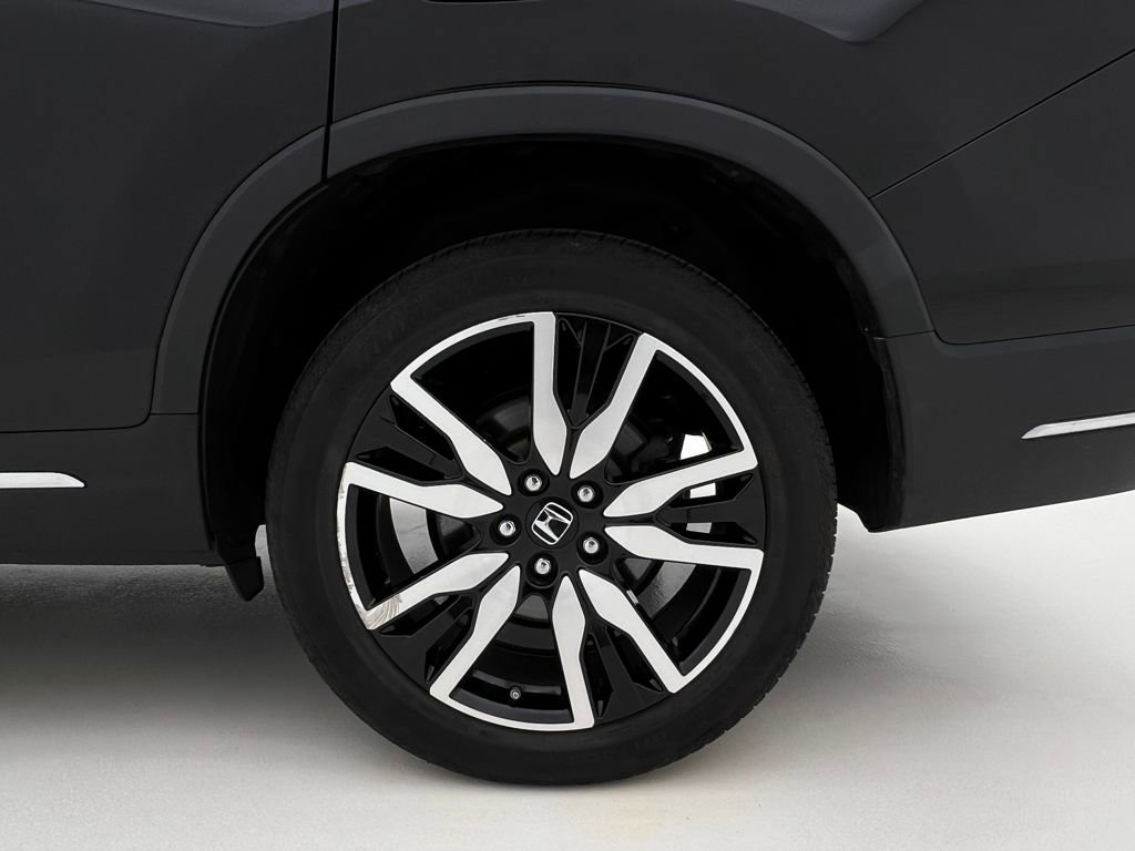 Used 2020 Honda Pilot Touring image 30