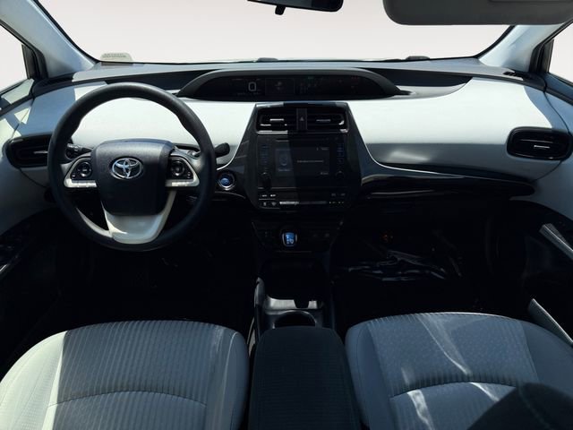 Certified 2017 Toyota Prius Two w/ Carpet Mat Package FWD image 10