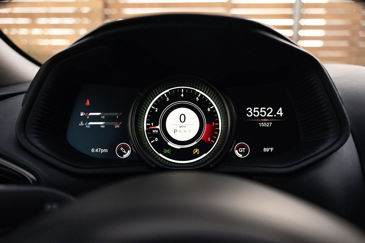 Used 2018 Aston Martin DB11 Coupe image 61